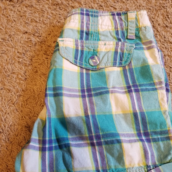 6 for $20 girls shorts - Picture 2 of 3